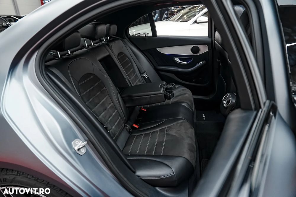 Mercedes-Benz C 200 9G-TRONIC AMG Line - 10