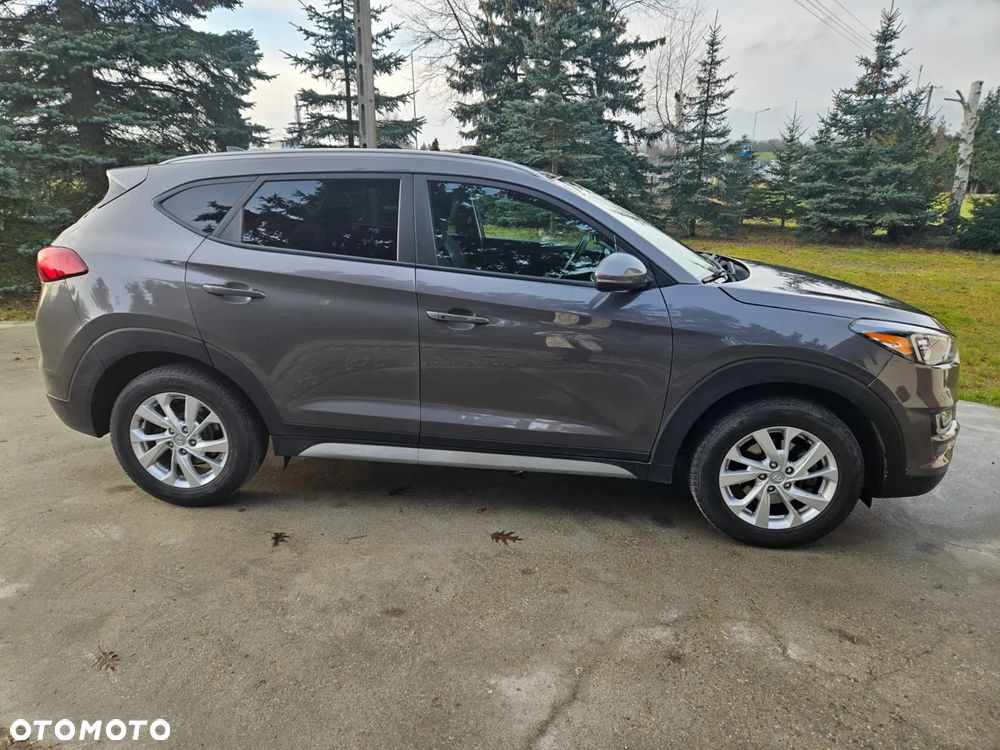 Hyundai Tucson - 4