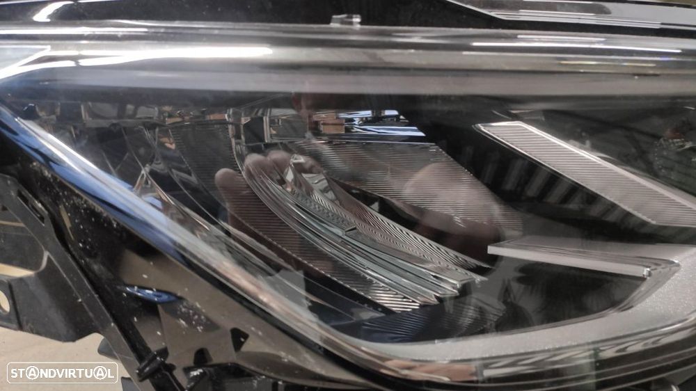 farol direito Led Golf 8 - 4