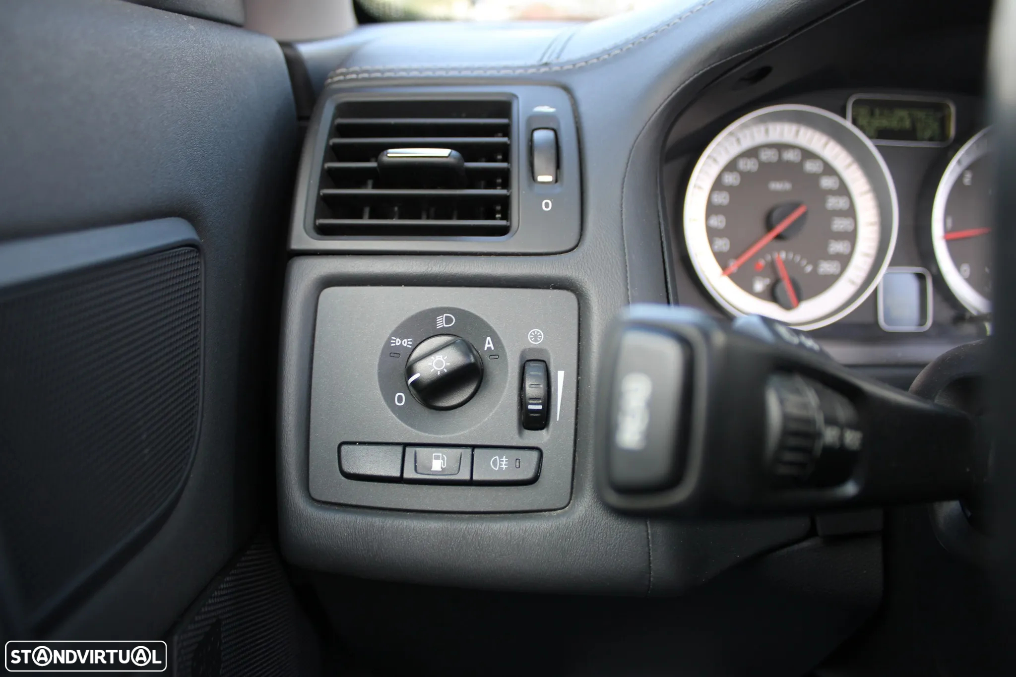 Volvo C70 D3 Inscription - 14