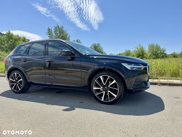 Volvo XC 60 T5 Momentum Pro - 15