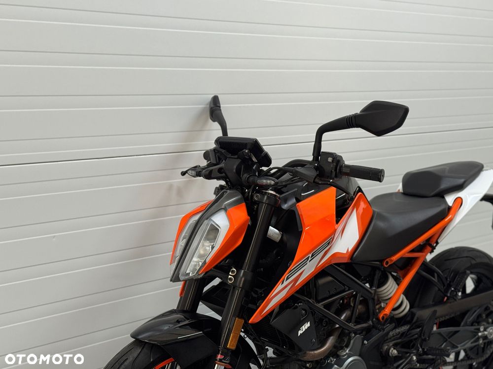 KTM Duke - 13