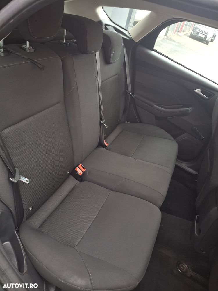 Ford Focus 1.0 EcoBoost Start Stop Trend - 25