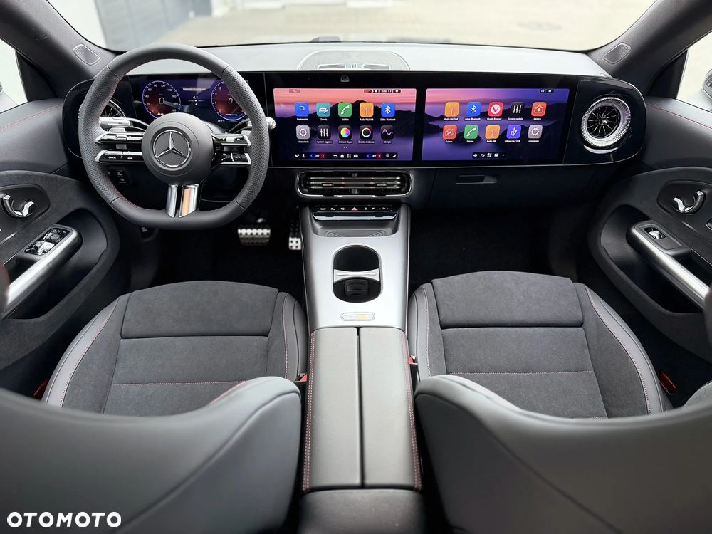 Mercedes-Benz CLA - 10