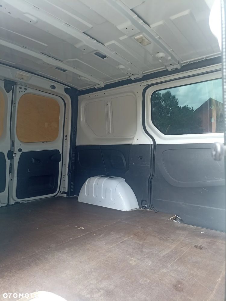 Renault Trafic 3 - 14