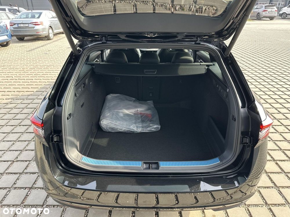 Skoda Superb 2.0 TDI SCR 4x4 Sportline DSG - 27