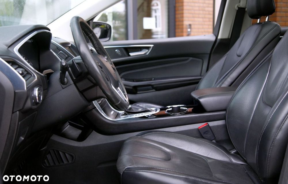 Ford Edge - 18
