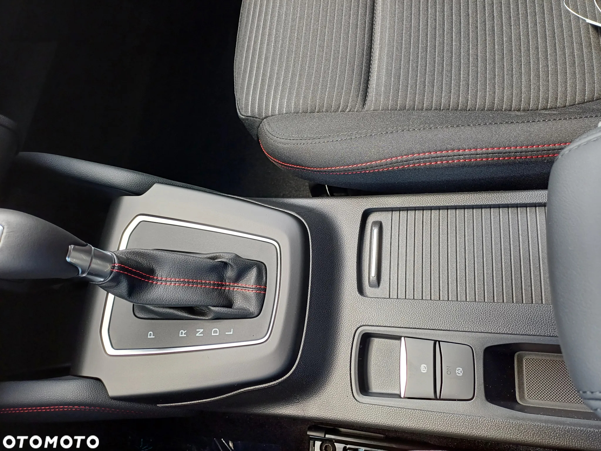 Ford Focus - 13