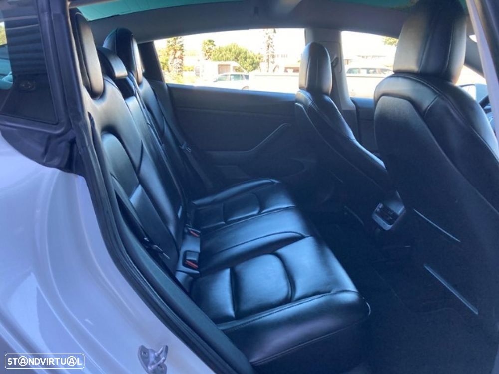 Tesla Model 3 Long Range Tração Integral Premium - 27