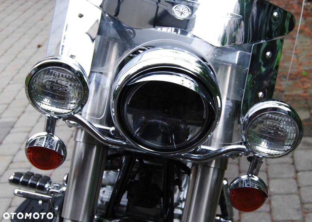 Yamaha Road Star - 10