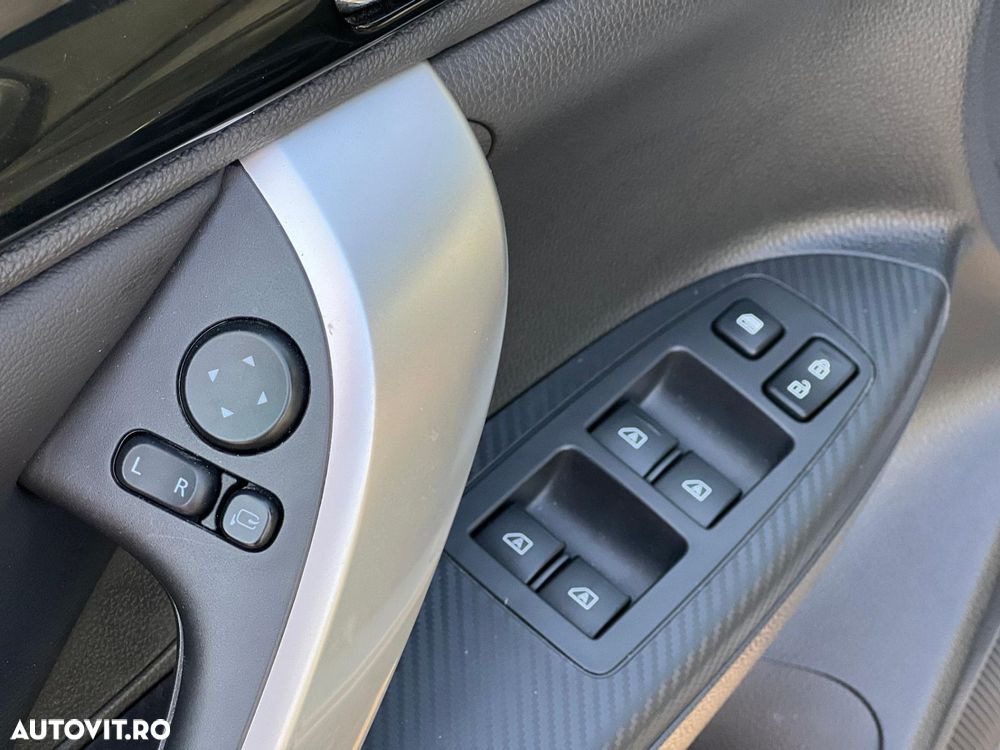 Mitsubishi Eclipse-Cross - 10