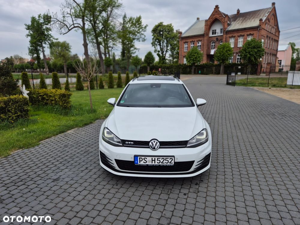 Volkswagen Golf GTD (BlueMotion Technology) - 10