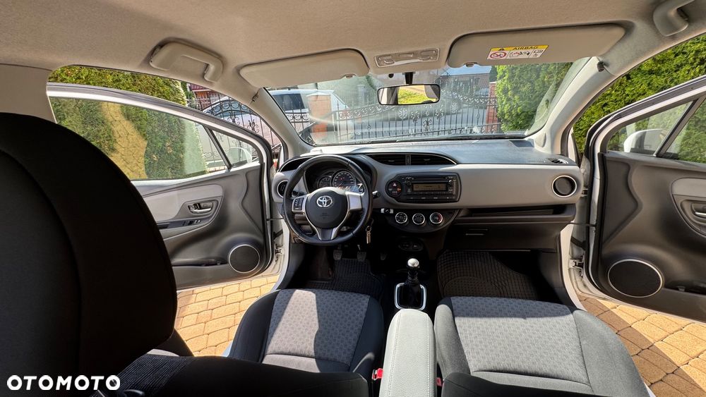 Toyota Yaris 1.4 D-4D Active - 22