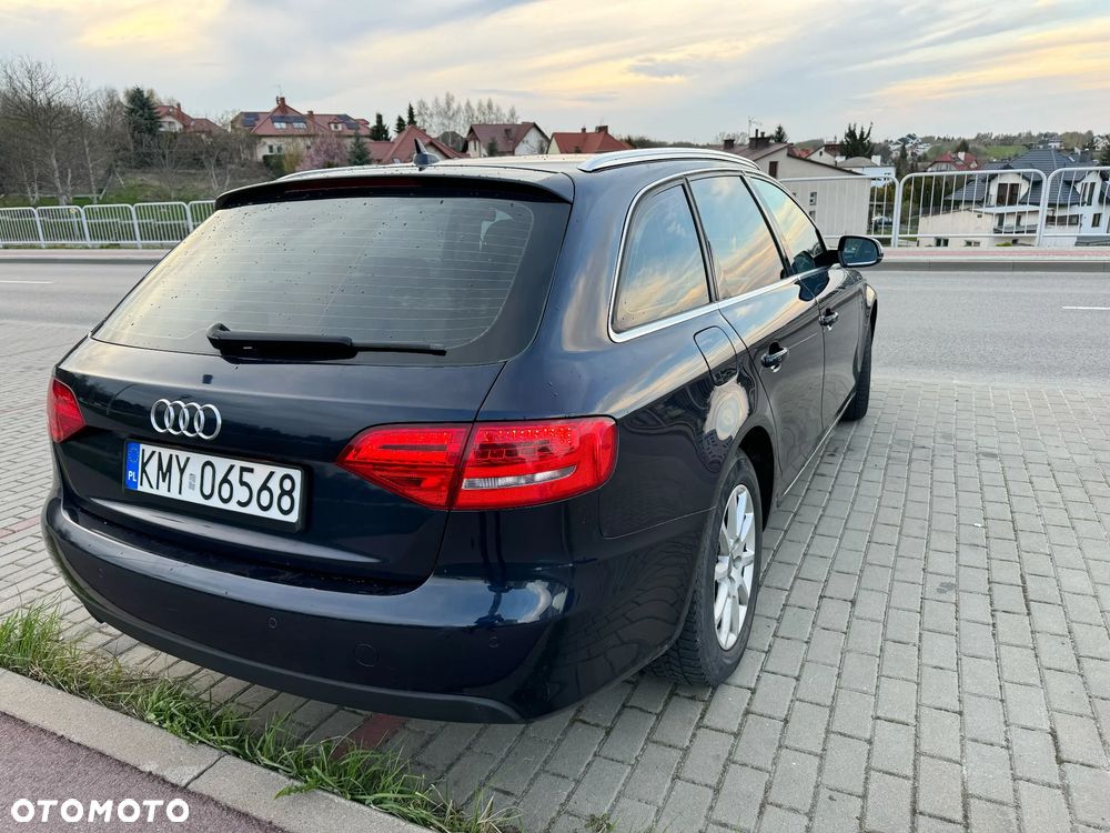 Audi A4 Avant 2.0 TDI DPF Ambition - 14