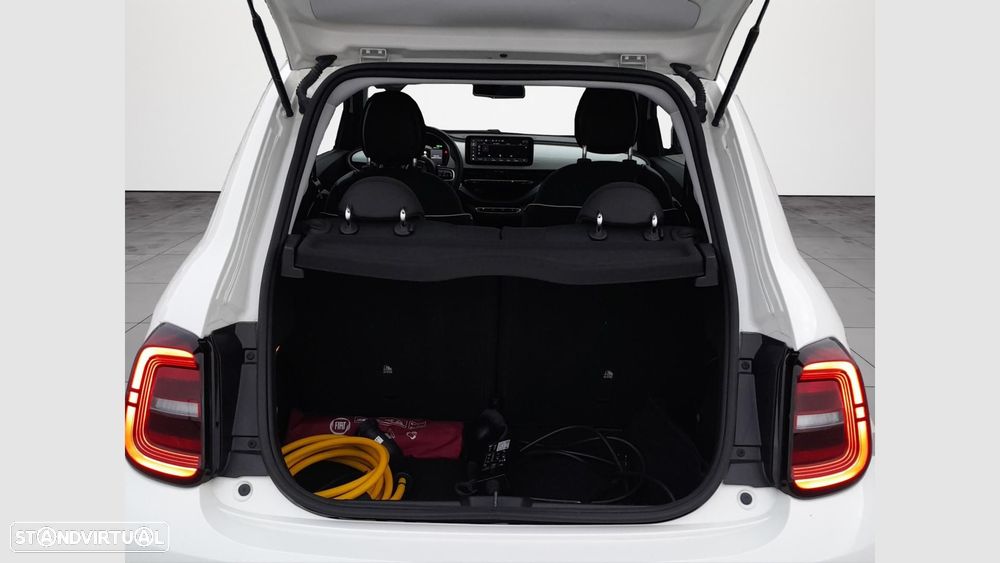 Fiat 500e 42 kWh Icon - 16