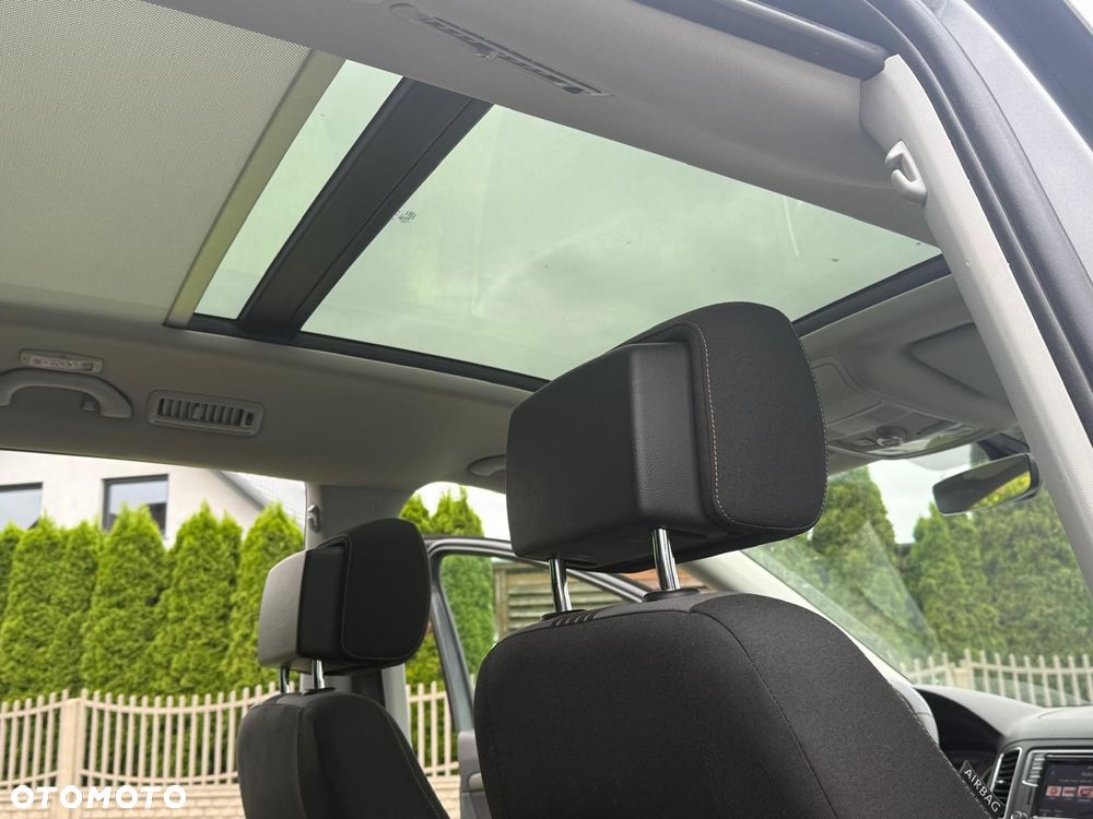 Volkswagen Sharan 2.0 TDI DSG BlueMotion Technology Allstar - 10