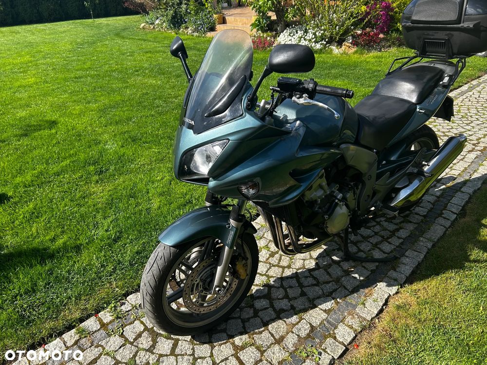 Honda CBF - 14