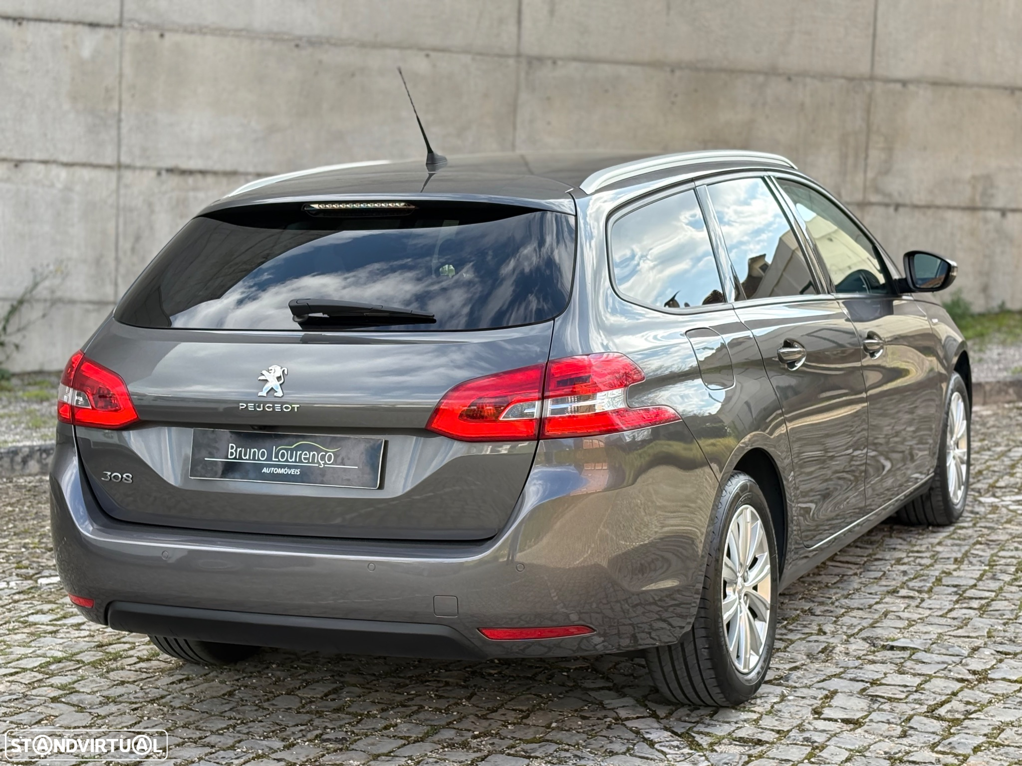 Peugeot 308 1.5 BlueHDi Style - 14