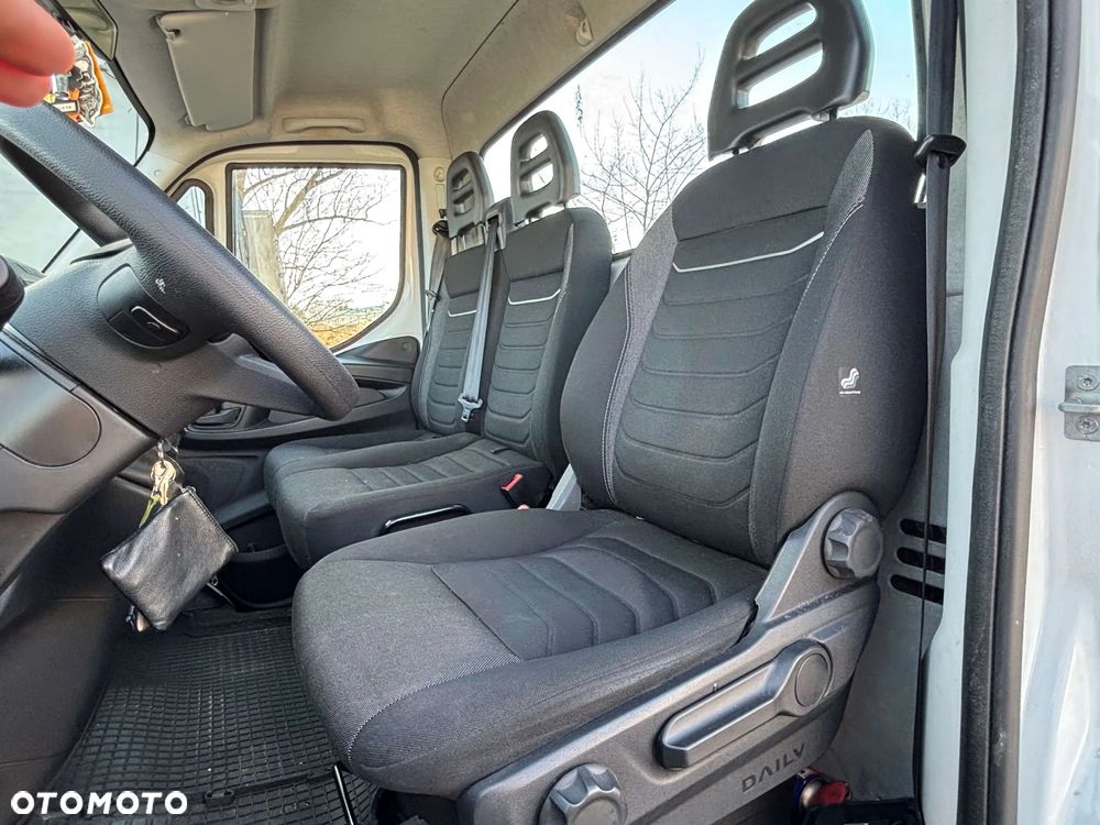 Iveco 35s18 - 18