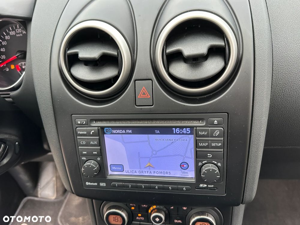 Nissan Qashqai+2 2.0 acenta - 9