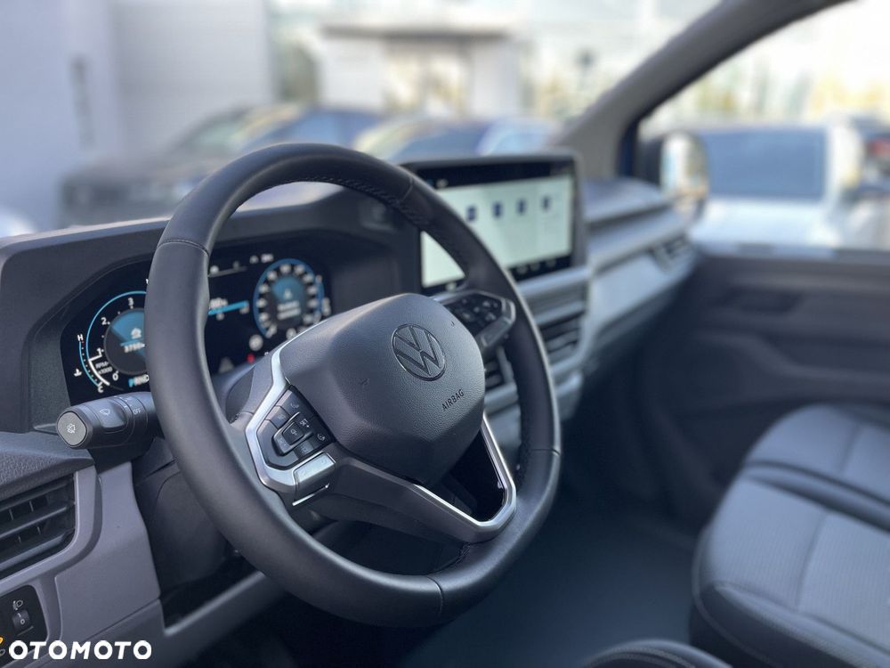Volkswagen Transporter - 9