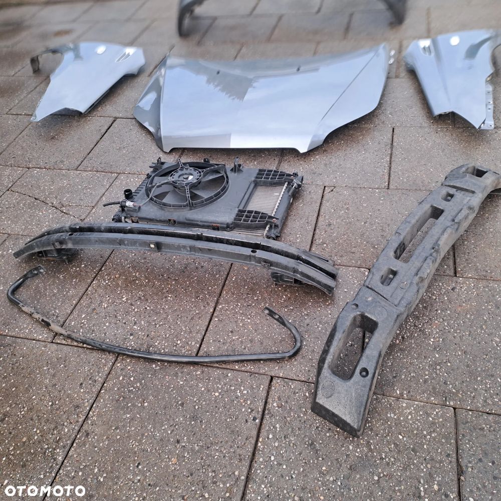 Chevrolet Aveo T250 T255 błotniki kod lakieru 04U - 2