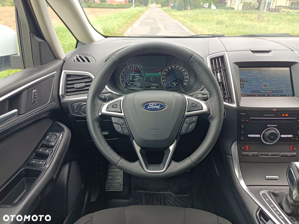 Ford S-Max 2.0 TDCi Titanium PowerShift - 15