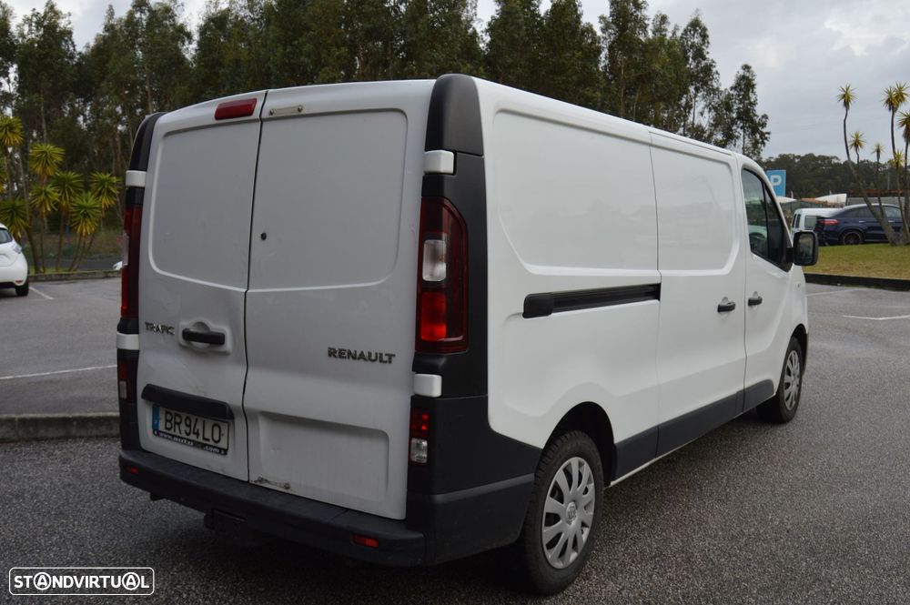 Renault Trafic Outro - 5