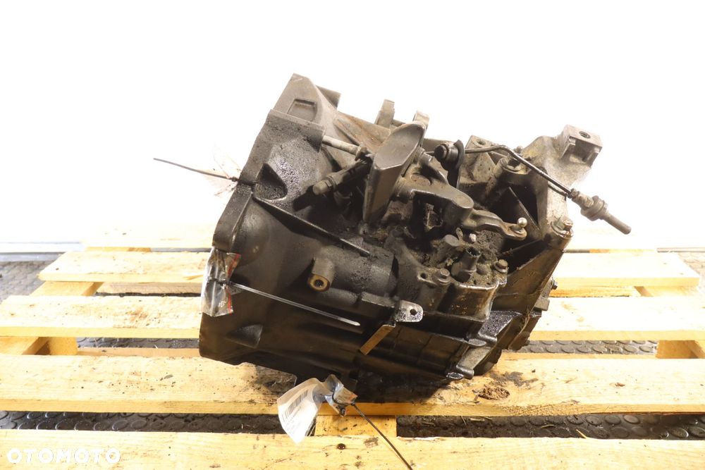 SKRZYNIA BIEGÓW 5 BIEGOWA FORD C-MAX I 2.0DCI - 4
