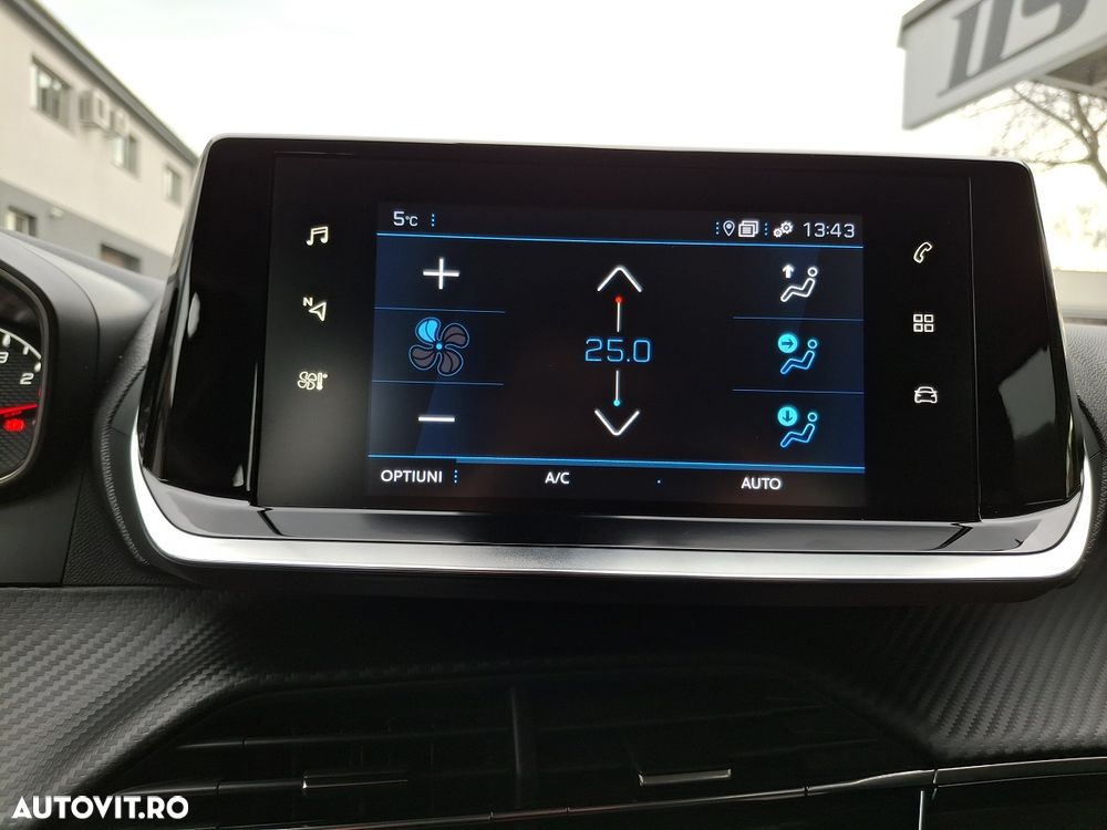 Peugeot 2008 PureTech 130 EAT8 Active Pack - 16