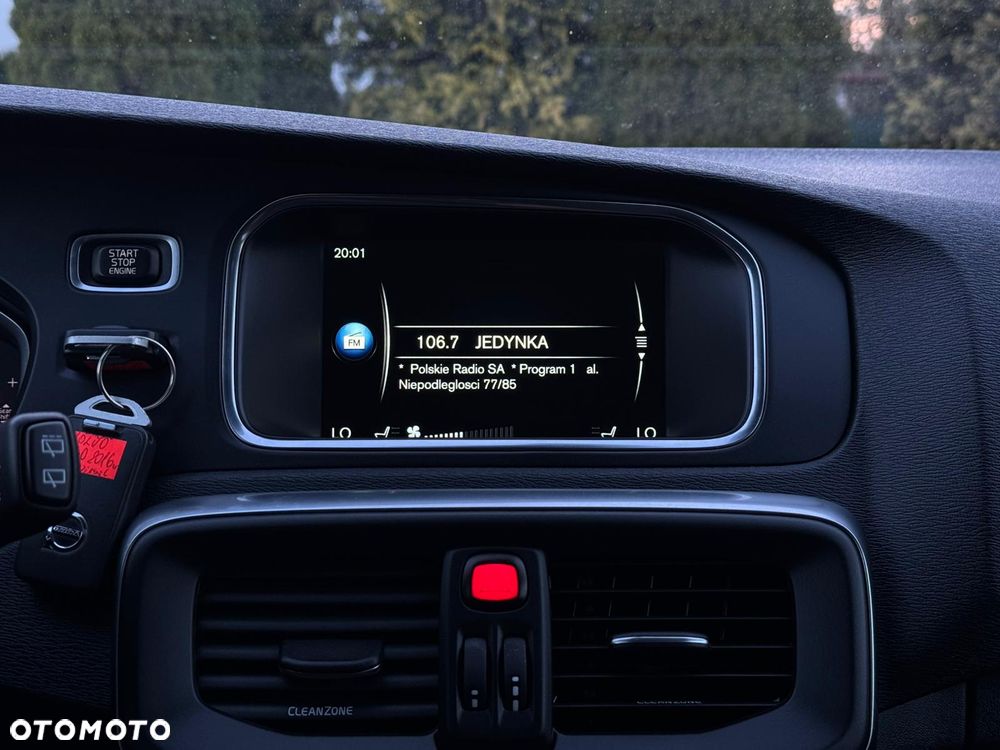Volvo V40 D2 Drive-E Summum - 26