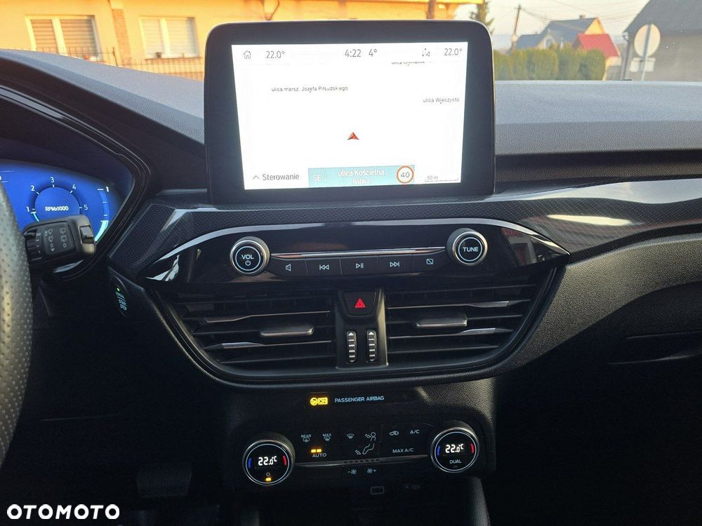 Ford Kuga 2.0 EcoBlue 4x4 ST-LINE - 30