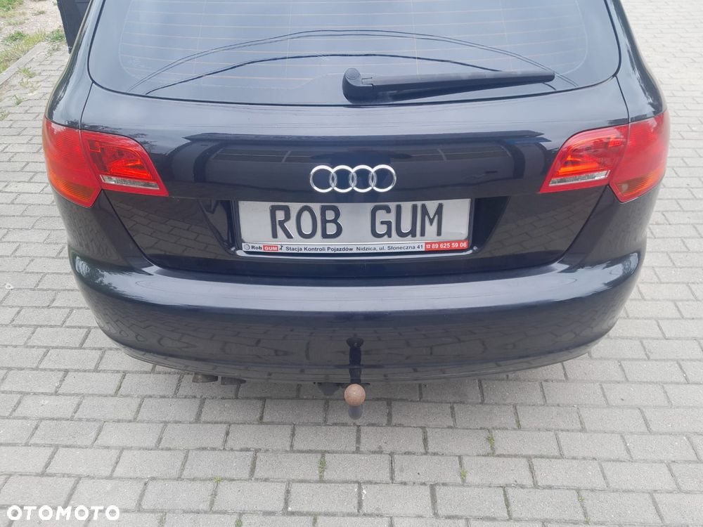 Audi A3 Sportback 2.0 TDI DPF S tronic S line Sportpaket - 18