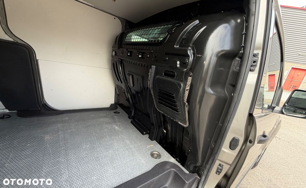 Ford Transit Connect L2H1 1.5 TDCI 8V 100KM 2017r - 14