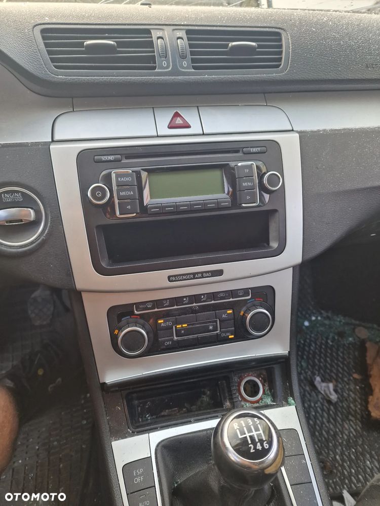 VW Passat b6 2010r kombi 2.0 tdi CBBB 170km skrzynia KXZ lakier LC9X na części - 12