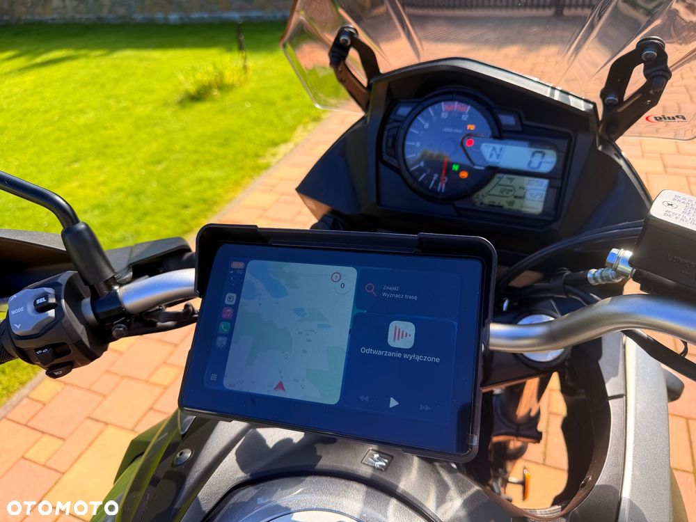 Suzuki V-STROM - 11