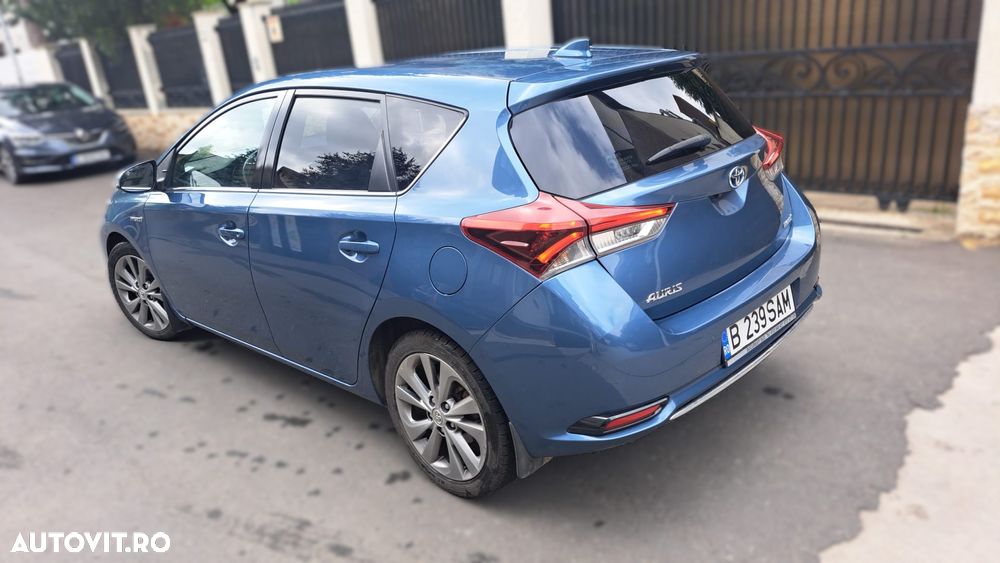 Toyota Auris - 3