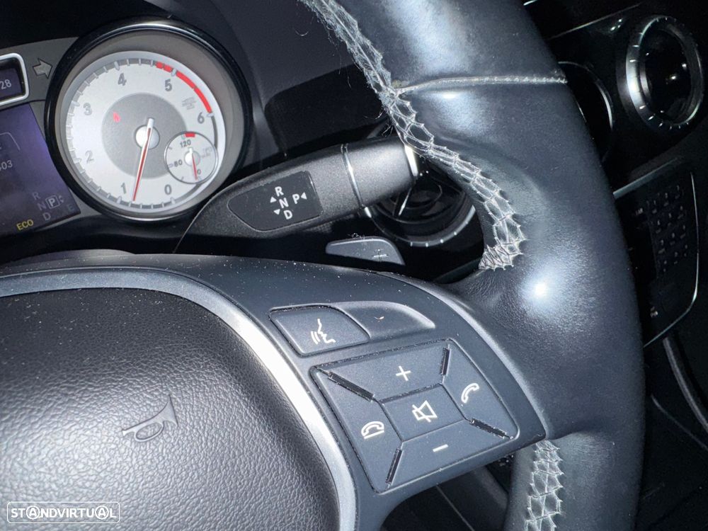 Mercedes-Benz CLA 220 CDI 7G-DCT Urban - 13