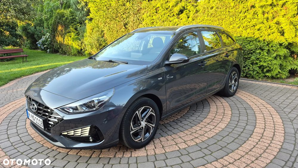 Hyundai i30 1.6 CRDI 48V-Hybrid DCT EDITION 30+ - 3