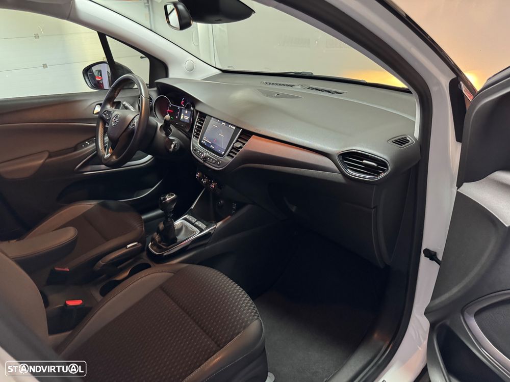 Opel Crossland X 1.2 T Innovation - 18