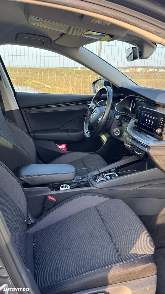 Skoda Octavia 2.0 TDI DSG Ambition - 11