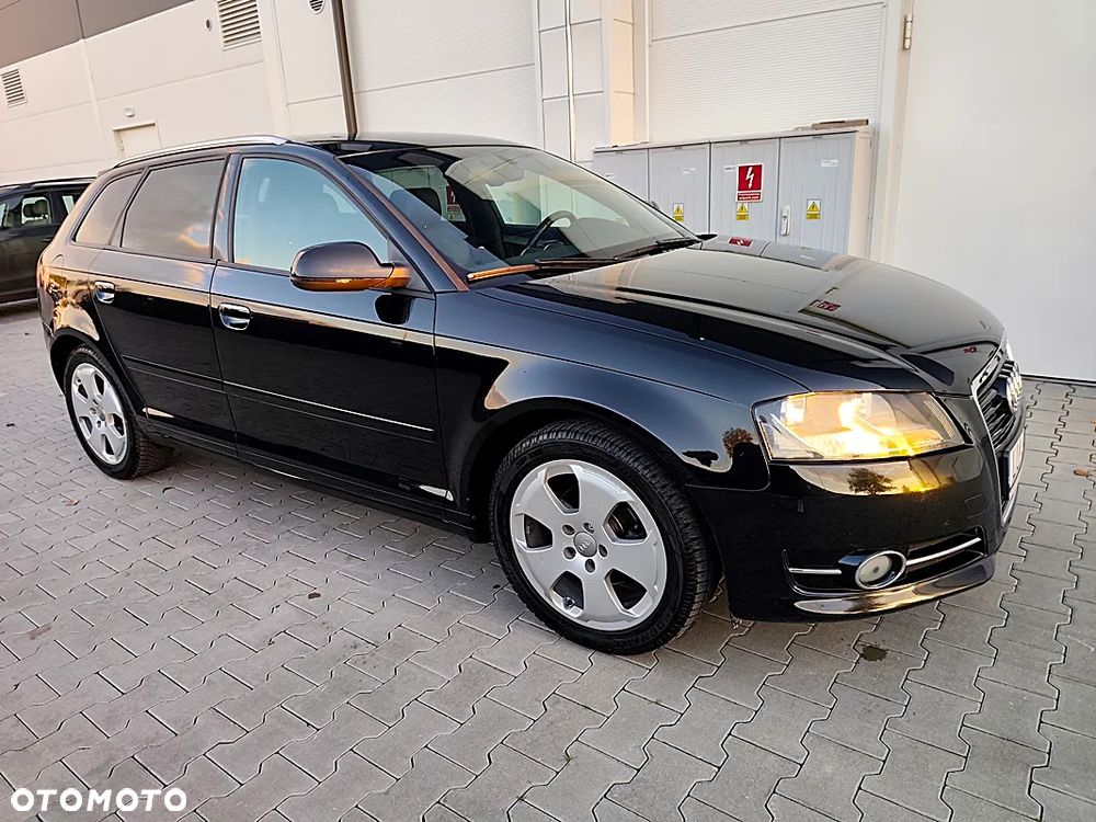 Audi A3 Sportback - 15