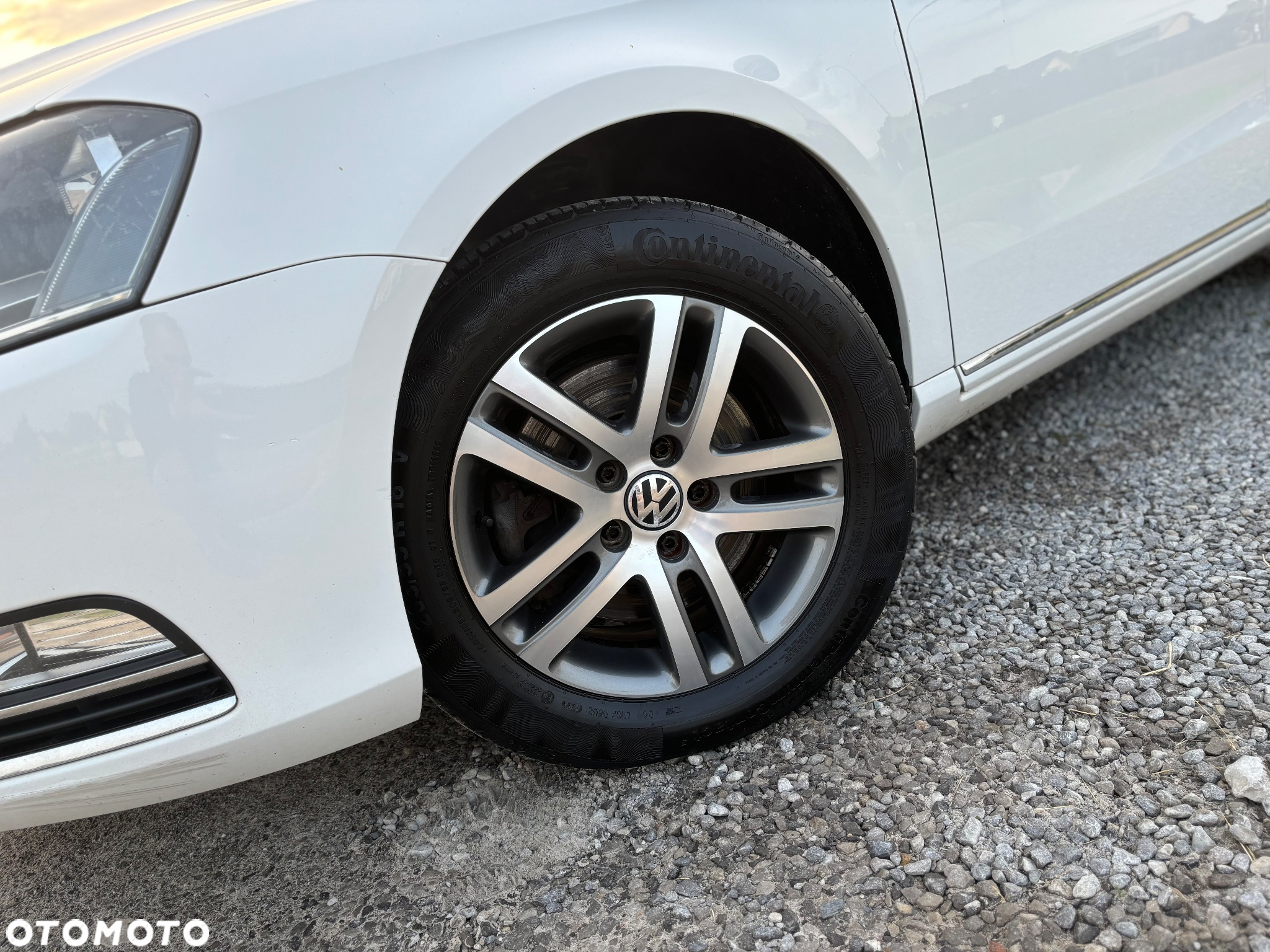Volkswagen Passat - 18