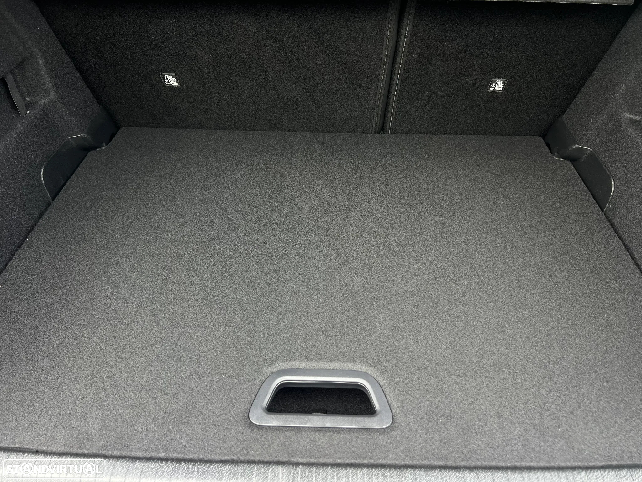 Citroën C4 1.2 PureTech Plus - 40