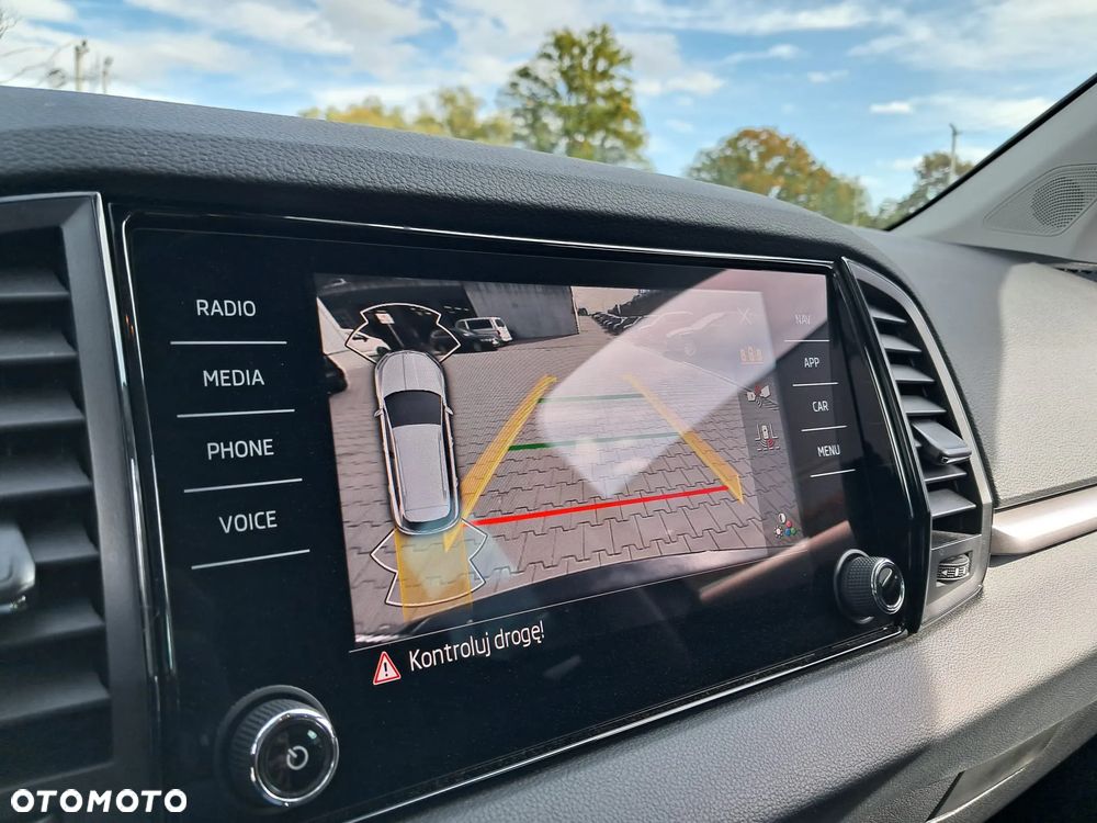 Skoda Karoq 1.5 TSI ACT Edition 130 - 10