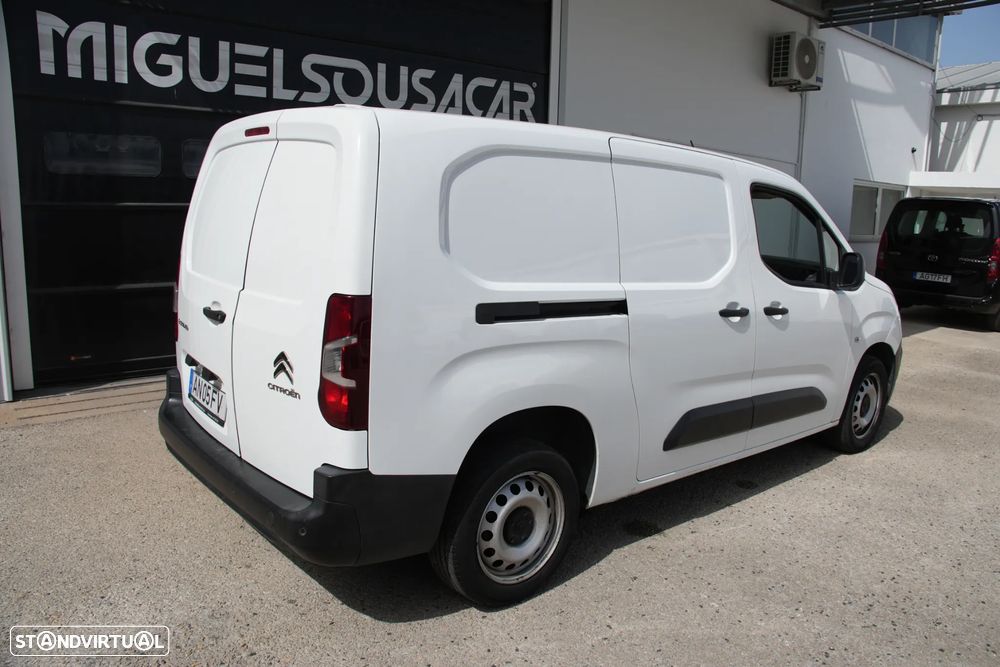 Citroën Berlingo Maxi Longa 1.5BlueHDI 102cv 3Lugares - 4