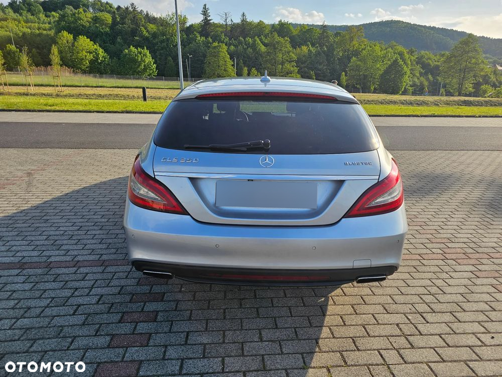 Mercedes-Benz CLS 350 BlueTEC 4-Matic - 6