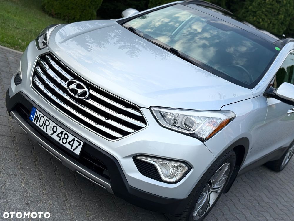 Hyundai Santa Fe - 1
