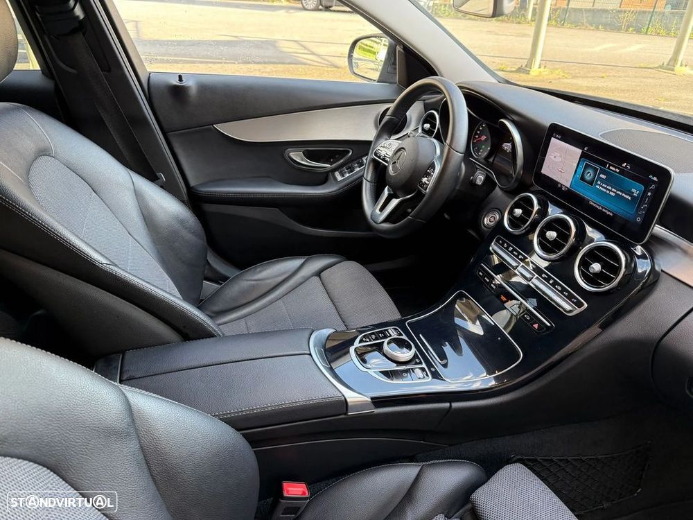 Mercedes-Benz C 300 de Avantgarde - 10