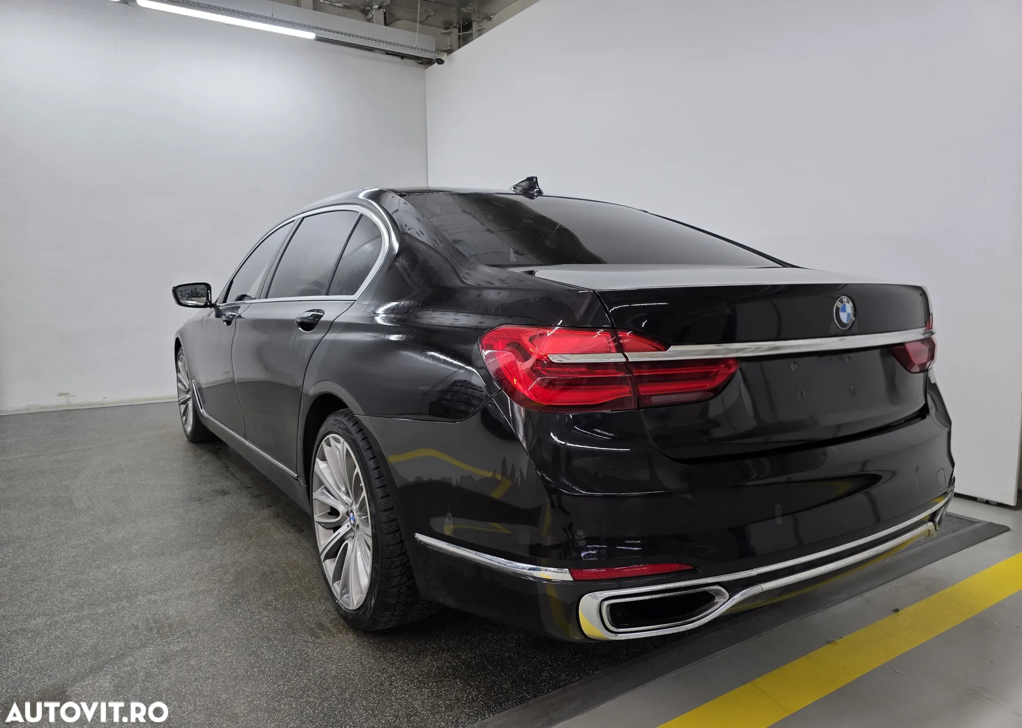 BMW Seria 7 730Ld xDrive - 3